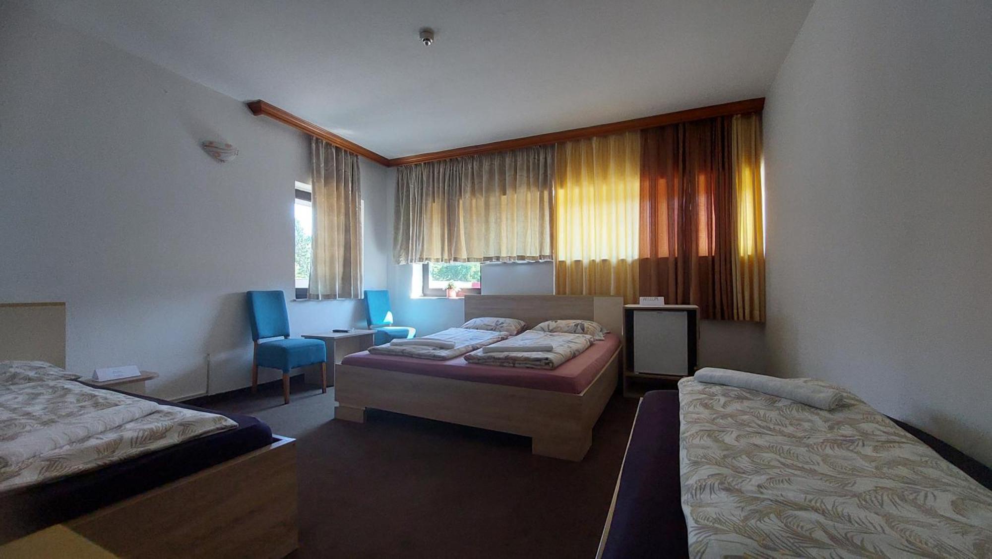 Bihać Hotel Irish מראה חיצוני תמונה